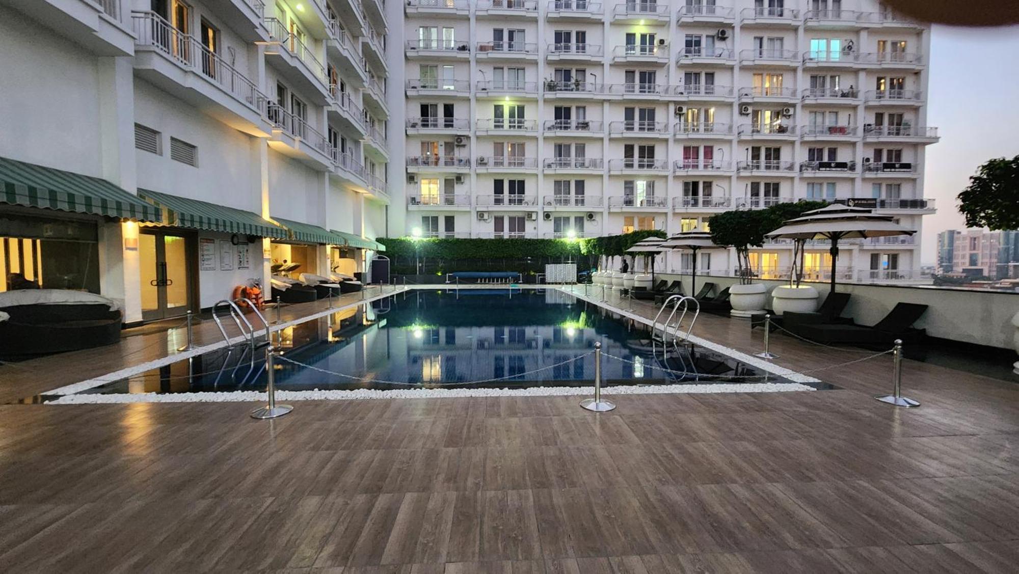 Armeria Dlf Mypad-808 Apartment
